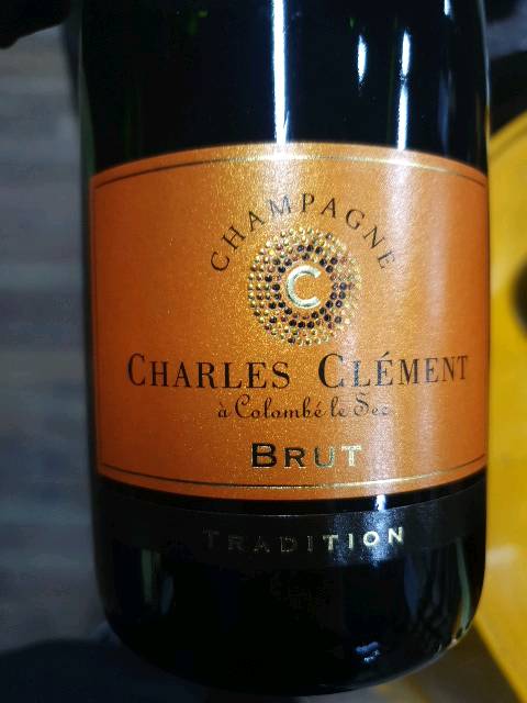 Charles Clément, Brut Rosé (NV) bottle — my own photo, 2020.02